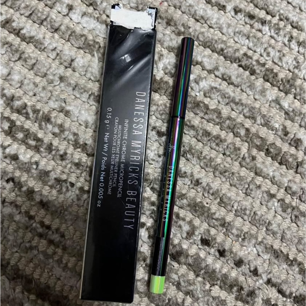 Danessa Myricks Beauty Infinite Chrome Micro Pencil